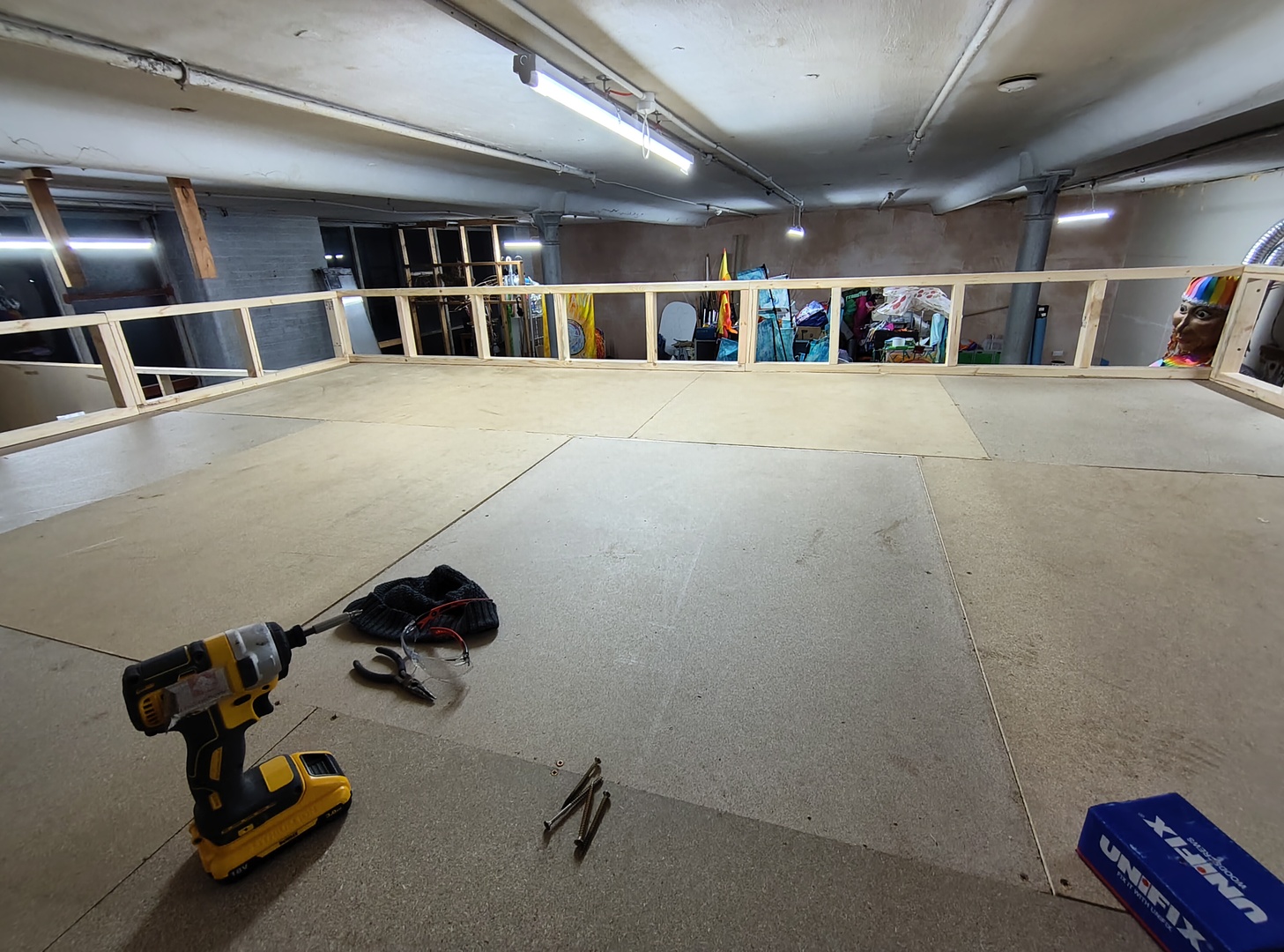 Roof on pod, just having finished being built